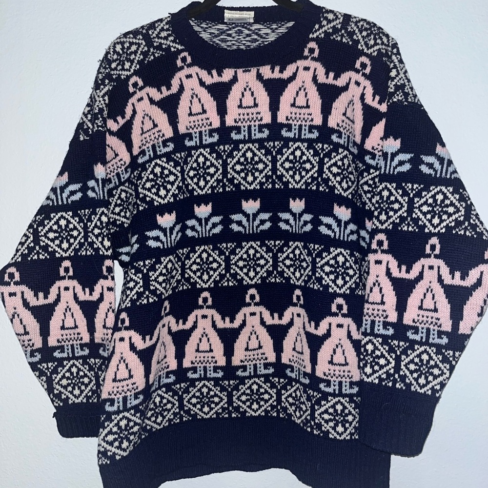 Vintage Dutch Girls and Tulips Patterned Lambswool And Angora Blend Sweater‎